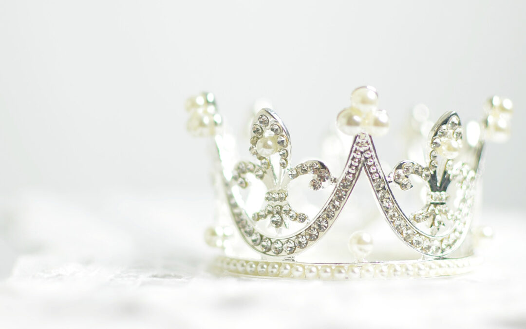 LESSON 24: THE QUEEN WHO SAVED HER PEOPLE